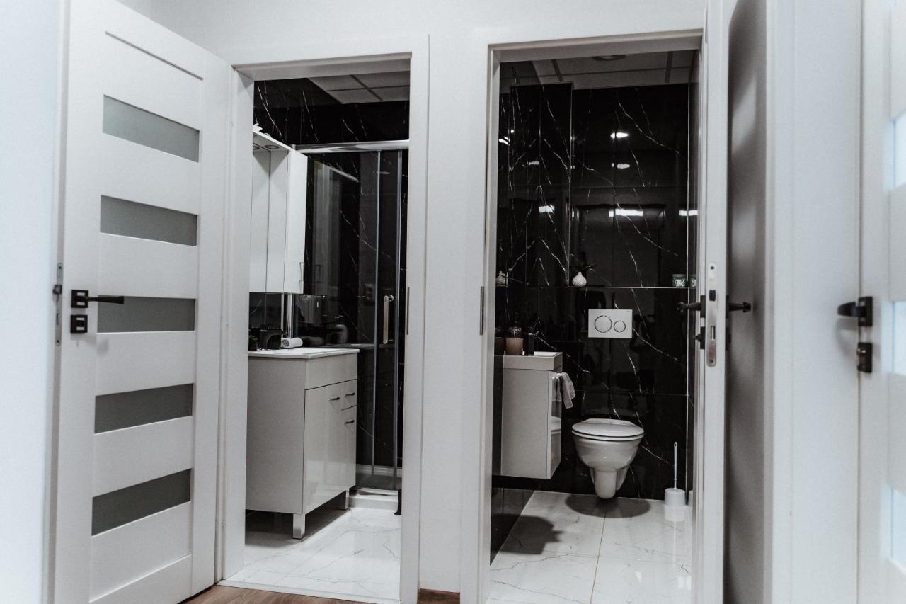 Dudok House Aparthotel Zilina Bagian luar foto